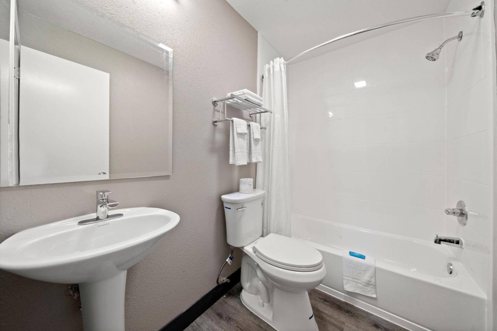 Efficiency Lodge קולומבוס מראה חיצוני תמונה